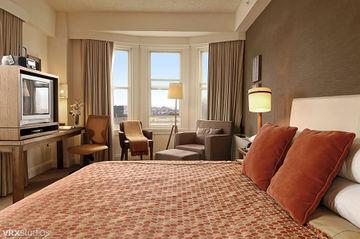 Adagio, Autograph Collection Hotel